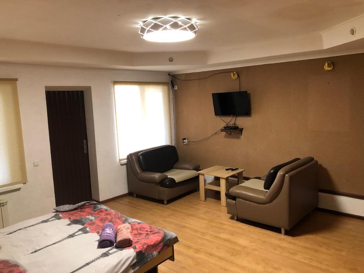 Mini-Hotel Аул Zaporizhia Extérieur photo